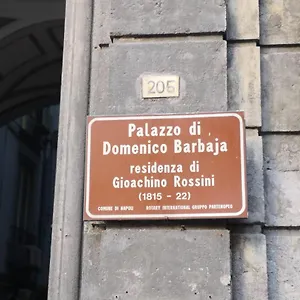 Barbaja In Street Toledo 205 לינה וארוחת בוקר נאפולי